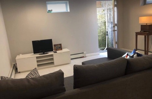 Elwood Apartamento | Open bright airy basement apartment