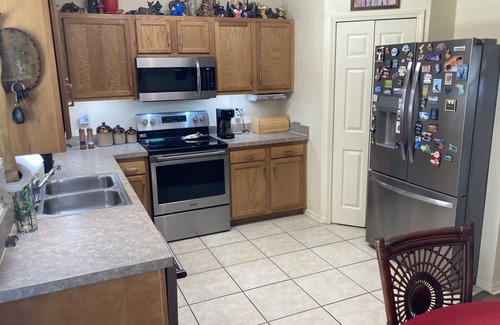 Belleview Heights Casa | Open concept floorplan home on corner lot next to The Villages and Ocala Florida