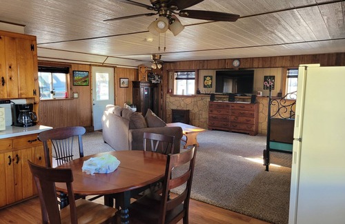 Filion Apartamento | Open floor plan, Kitchen, bathroom, sleeps 4, Country Setting