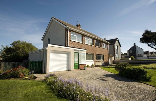 Portstewart Casa | Semi House bien presentado Ideal para un descanso relajante - paisajes, golf, playa