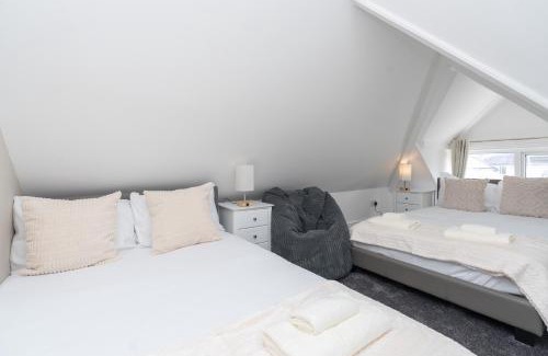 Bournemouth Apartamento | Open Mind Property - 8 Guests & Free Parking