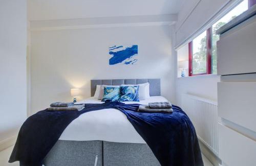Fareham Apartamento | Open Mind Property - City Centre & Free Parking for Unlimited Vehicles