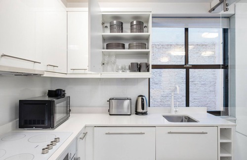 Bridge Apartamento | Open plan City of London 1BR, 1 min walk to Monument stn, by Blueground