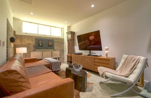 Nob Hill Casa | Open-Plan Gold Rush Suite In Central SF - Location and Luxury