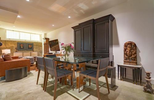 Nob Hill Casa | Open-Plan Gold Rush Suite In Central SF - Location and Luxury