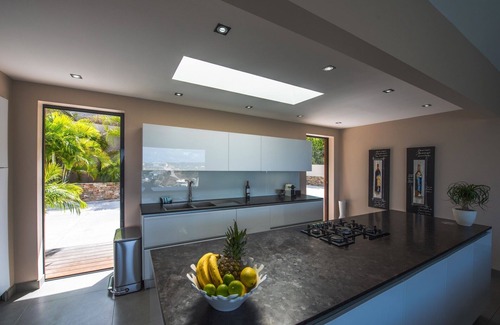 Petit Cul De Sac Beach Villa | Open Space (1/2 Rooms)