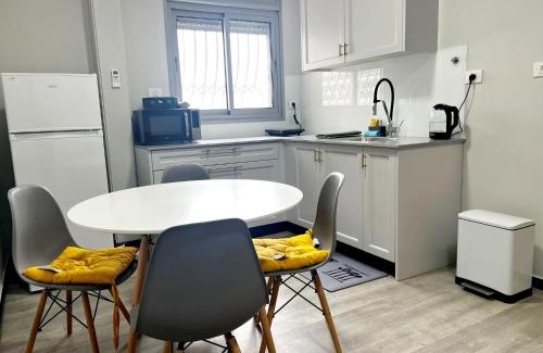 Ashdod Apartamento | Open-space apartment by the SEA