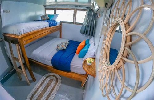 Labuan Bajo Alquiler De Eote | Open trip sharing komodo 3d/2n