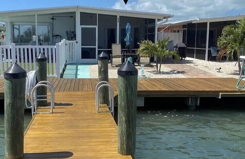 Key Colony Beach Casa | OPEN WATER PARADISE 2/2 HALF DUPLEX IN KEY COLONY BEACH MARATHON, FL 34
