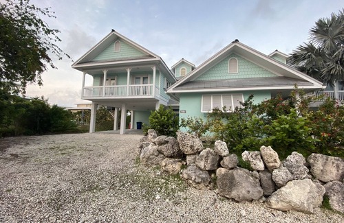 Summerland Key Casa | Open water pool home 25miles from Key West