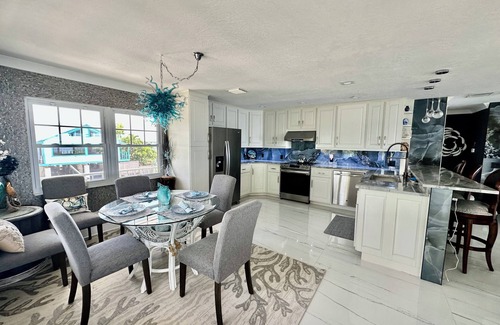 Sands Casa | Open water view, boat dockage, 4 bedroom Home in Big Pine Key