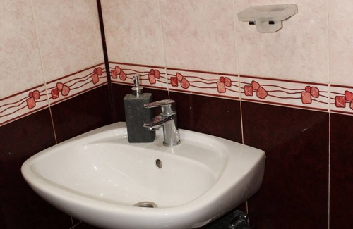 Tbilisi Apartamento | Opera Plaza1 se encuentra en el corazón de Tbilisi.