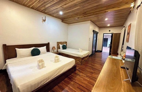 Luang Prabang Hotel | Opera Premier Hotel Luang Prabang
