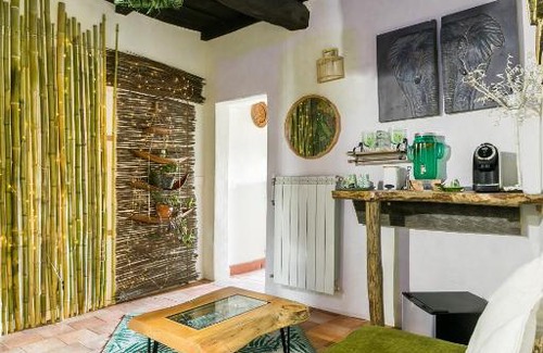 Calcata Historic Town Casa | Opera Suites - Il sentiero della felicità