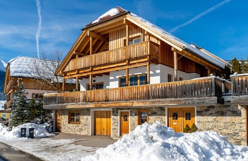 Mauterndorf Chalet De Esquí | Opulent Chalet in Mauterndorf with Whirlpool & Sauna