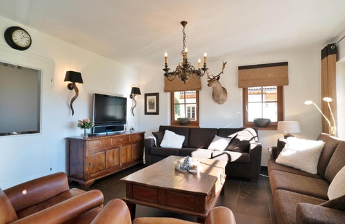 Mauterndorf Chalet De Esquí | Opulent Chalet in Mauterndorf with Whirlpool & Sauna