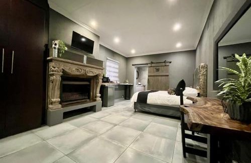 Boksburg Casa | OR Tambo Guest Retreat Unit 1