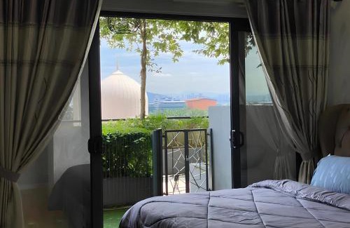 Bukit Jelutong Apartamento | Orak Villa Homestay at Suria Residence