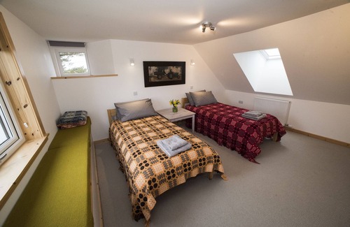 Lewis and Harris Cabaña | ORAN NA CUTHAIG, pet friendly, character holiday cottage in Stornoway