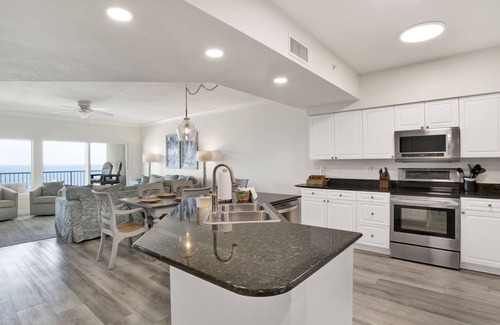 Orange Beach Condominio | ORANGE BEACH, TOP FLOOR, LUXURY & SPACIOUS UNIT WITH AMAZING VIEWS