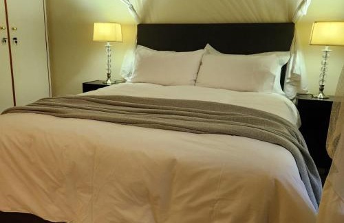 Phalaborwa Casa | Orange gecko cottage