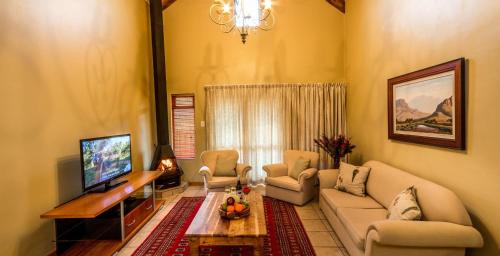 Robertson Casa | Orange Grove