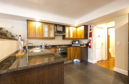Old Place Casa | Orange Inn Knysna