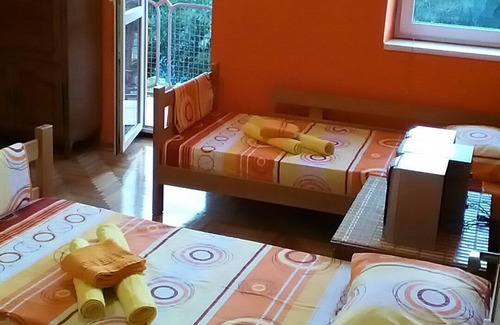 Subotica Apartamento | Naranja PREMIUM aparte centro Subotica