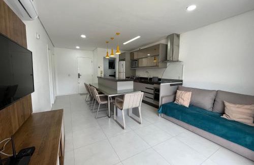 Governador Celso Ramos Apartamento | Orbe Residence Apto para 8 pessoas na Praia de Palmas