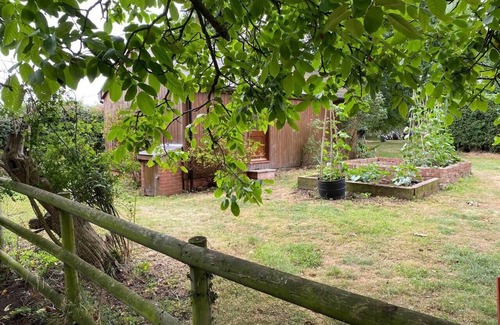 Ross-on-Wye Cabina | Orchard Cabin Herefordshire Wye Valley