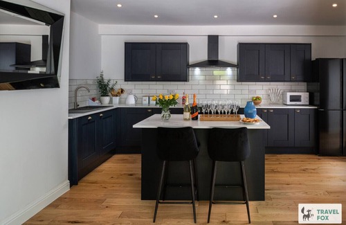 Bont Newydd Casa | Orchard Cottage and Hot Tubs