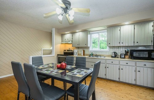 Tobermory Casa | Orchard Escape Tobermory