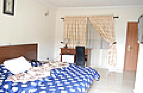 Ibadan Cabina | Orchard Hotel - Standard