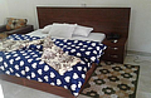 Ibadan Cabina | Orchard Hotel - Standard