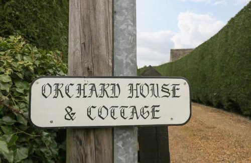 Malmesbury Casa | Orchard House Cottage