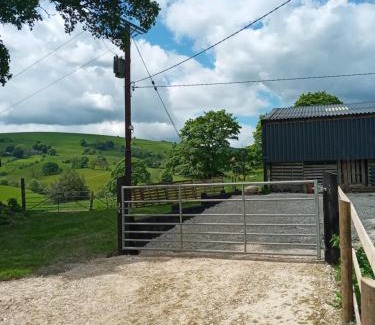 Longnor Otro | orchard meadow shepherd huts leek-buxton-ashbourne