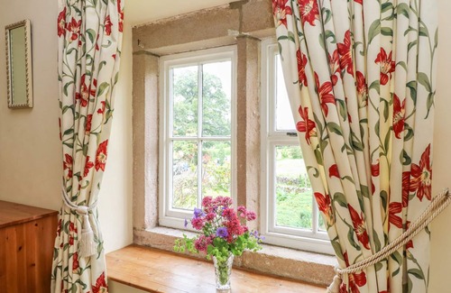 Parwich Cabaña | Orchard View
