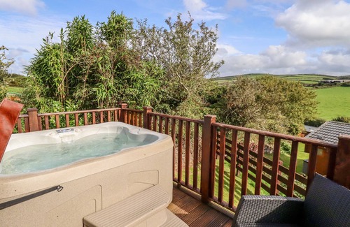 Tintagel Cabaña | Orchard View