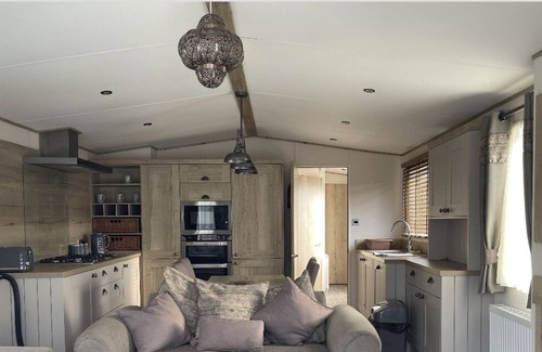 Boston Cabaña | Orchard View Self-catering Accommodation