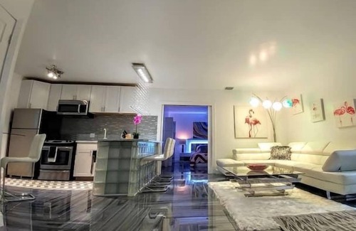 Oakes Estates Casa | Orchid Estates