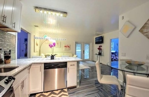 Oakes Estates Casa | Orchid Estates