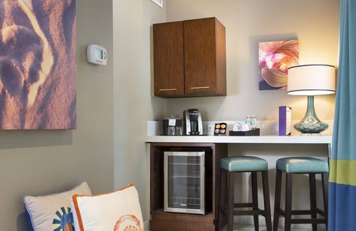 Old Town Hotel | Orchid Key Inn - Adults Only