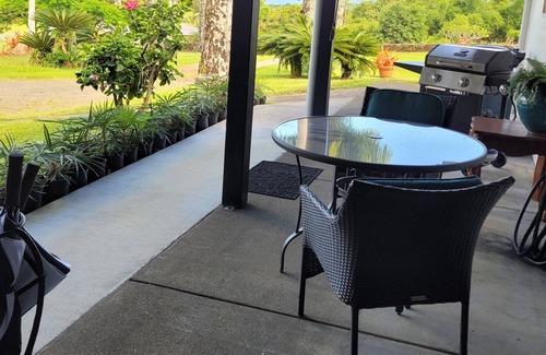 Papaikou Casa | Orchid Unit-Adult Only-Prvt Entry&Bathroom-King bed-A/C Option