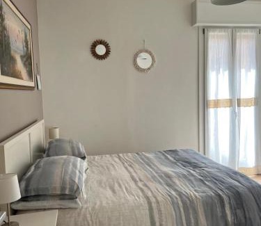 San Faustino-Madonnina-Quattroville Apartamento | Orchidea