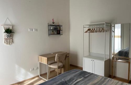 San Faustino-Madonnina-Quattroville Apartamento | Orchidea