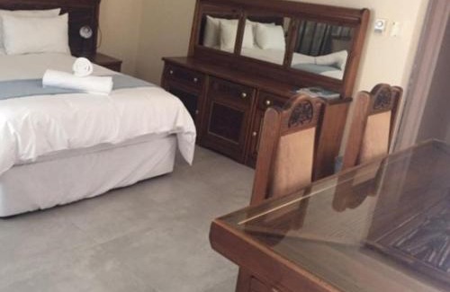 Greater Johannesburg Metropolitan Area Cabina | Orchids Lodge