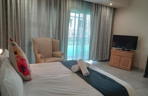 Greater Johannesburg Metropolitan Area Cabina | Orchids Lodge