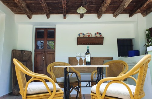 Lagoudi Zia Apartamento | Orea Ellas - Aphroditi | Garden Apartment