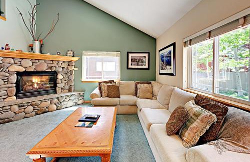 Tahoe Island Casa | Oregon Oasis