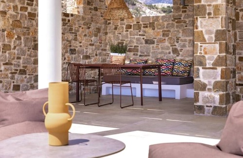 Amoopi Villa | Orelia Luxury Standard Villa 1